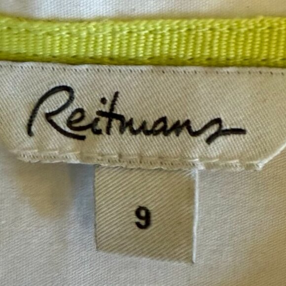 Reitmans white crisp tailored long sleeved cuffed buttoned up blouse Size 9 - Picture 11 of 12
